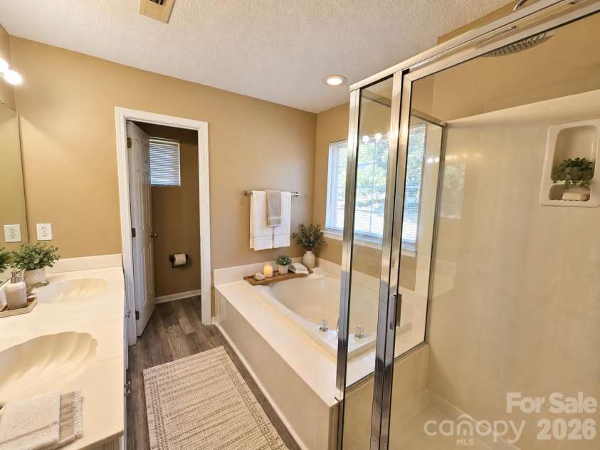 7402 Shiras Court, Charlotte, NC 28273.  MLS# CAR4428414, YatesRealty ID 55308. Virtually Staged