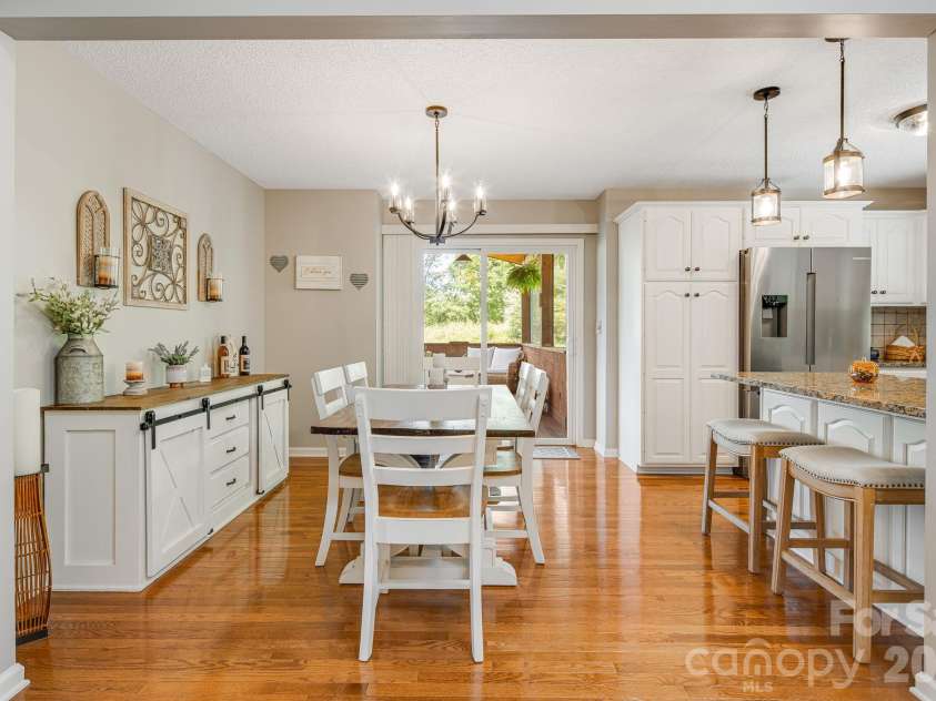 422 Turkey Creek Road, Leicester, NC 28748.  MLS# CAR4426081, YatesRealty ID 55310. 