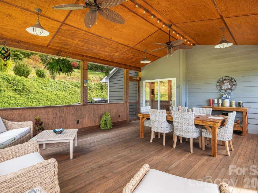 422 Turkey Creek Road, Leicester, NC 28748.  MLS# CAR4426081, YatesRealty ID 55310. 