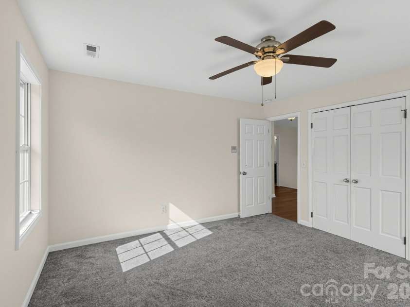 1206 Three Bridges Road, Easley, SC 29642.  MLS# CAR4430435, YatesRealty ID 55311. 