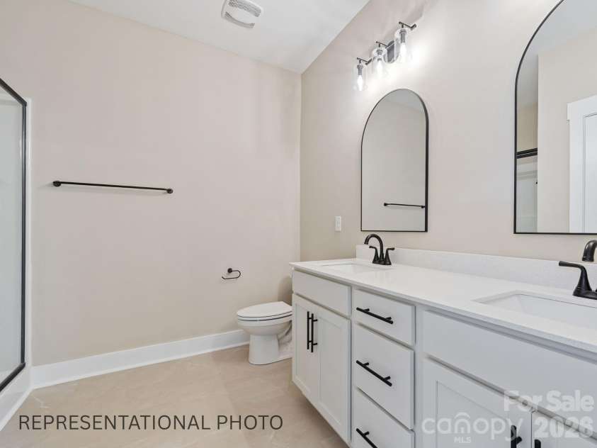 1079 Pageland White Store Road, Pageland, SC 29728.  MLS# CAR4431902, YatesRealty ID 55312. Primary Bathroom