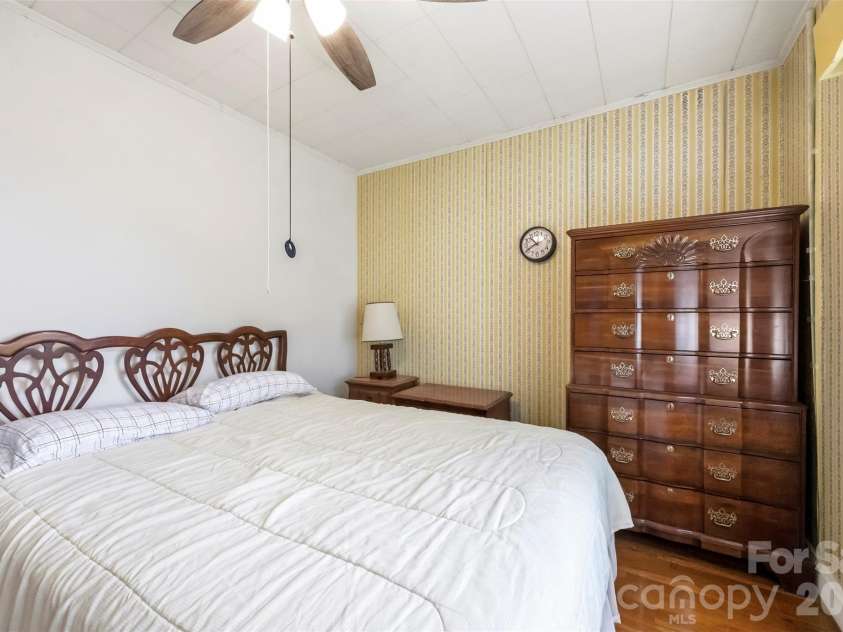 2925 Fallston Waco Road, Shelby, NC 28150.  MLS# CAR4430911, YatesRealty ID 55314. Bonus Room #1