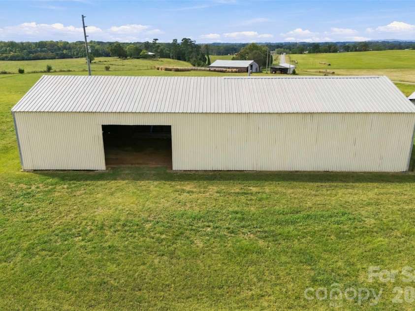 2925 Fallston Waco Road, Shelby, NC 28150.  MLS# CAR4430911, YatesRealty ID 55314. Huge shop building with >2500 sf!