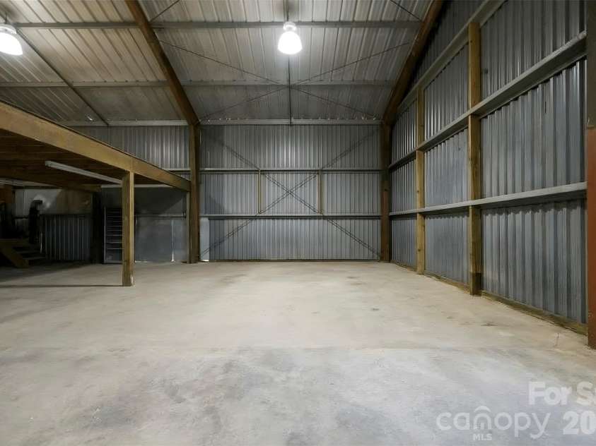 2925 Fallston Waco Road, Shelby, NC 28150.  MLS# CAR4430911, YatesRealty ID 55314. So much space