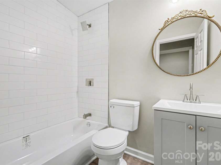 5050 Park Creek Drive, Mount Holly, NC 28120.  MLS# CAR4355230, YatesRealty ID 5532. 