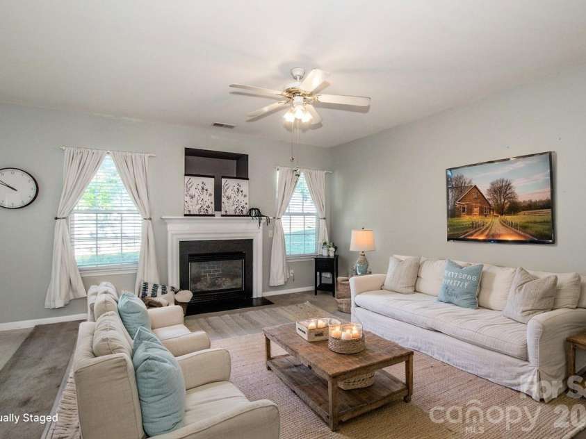5924 Barefoot Lane, Concord, NC 28025.  MLS# CAR4431452, YatesRealty ID 55321. 