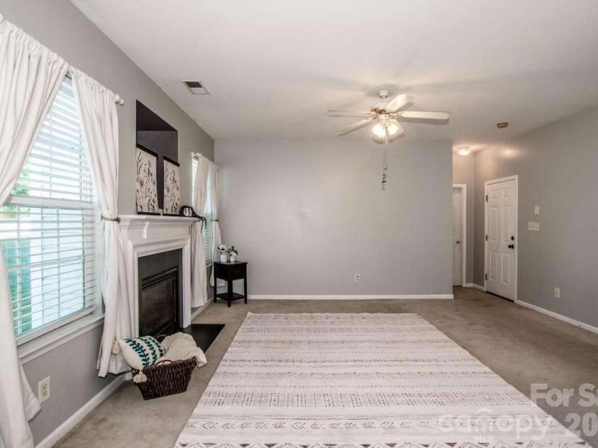 5924 Barefoot Lane, Concord, NC 28025.  MLS# CAR4431452, YatesRealty ID 55321. 