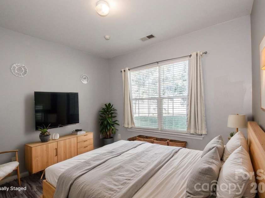 5924 Barefoot Lane, Concord, NC 28025.  MLS# CAR4431452, YatesRealty ID 55321. 