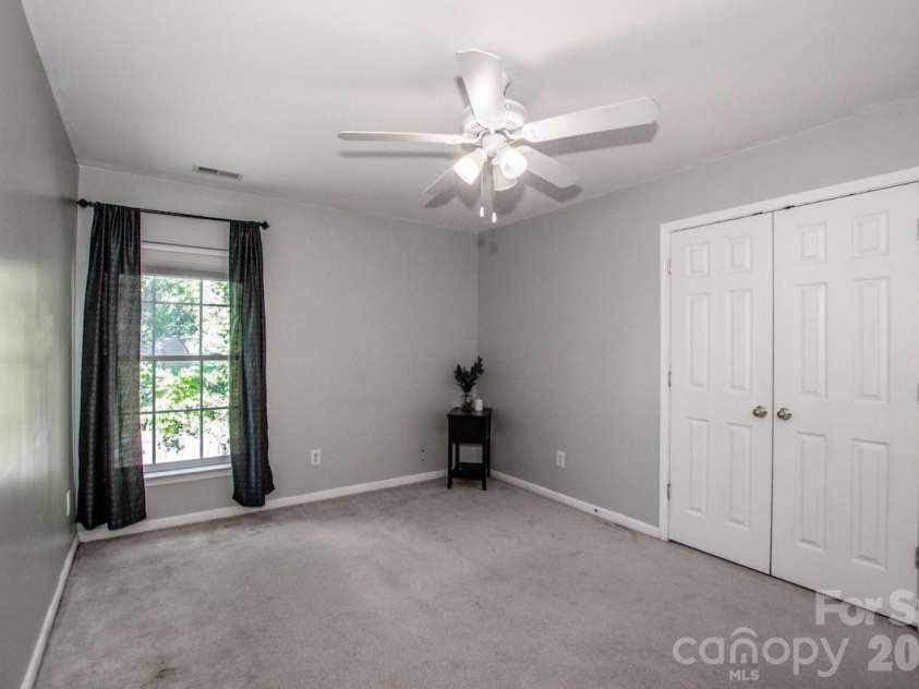 5924 Barefoot Lane, Concord, NC 28025.  MLS# CAR4431452, YatesRealty ID 55321. 