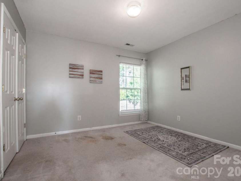 5924 Barefoot Lane, Concord, NC 28025.  MLS# CAR4431452, YatesRealty ID 55321. 