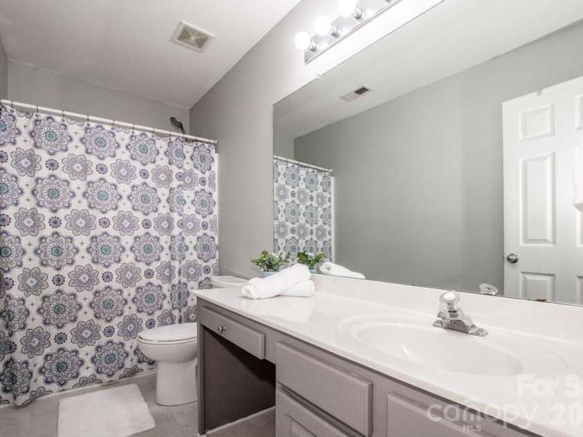 5924 Barefoot Lane, Concord, NC 28025.  MLS# CAR4431452, YatesRealty ID 55321. 