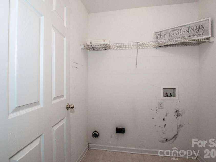 5924 Barefoot Lane, Concord, NC 28025.  MLS# CAR4431452, YatesRealty ID 55321. 