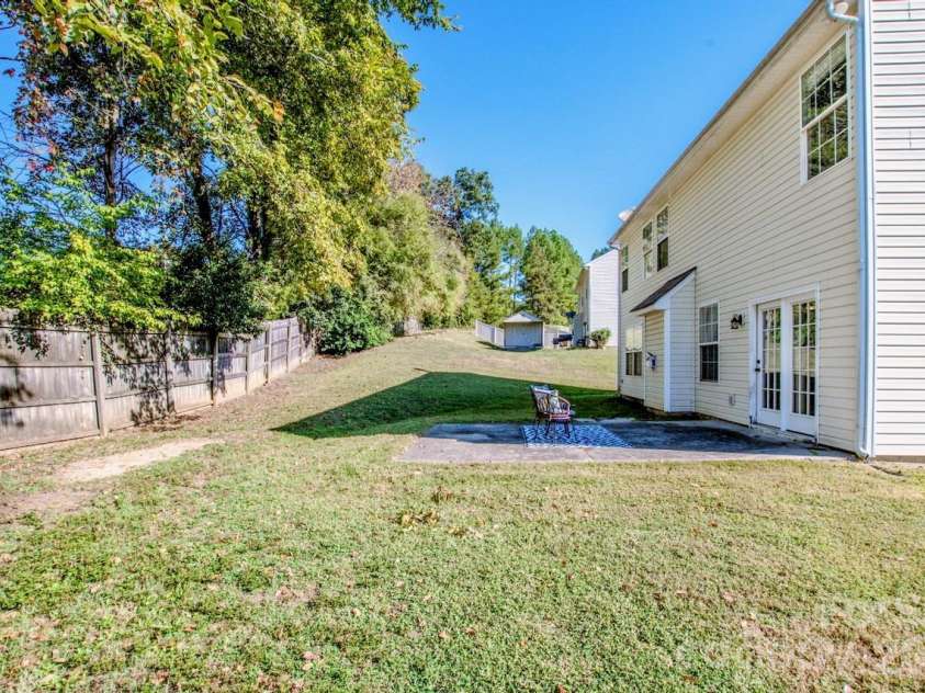 5924 Barefoot Lane, Concord, NC 28025.  MLS# CAR4431452, YatesRealty ID 55321. 