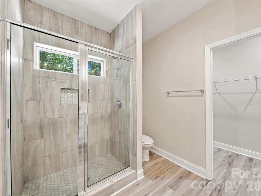 189 Sweet Cherry Lane, Stony Point, NC 28678.  MLS# CAR4432612, YatesRealty ID 55322. 