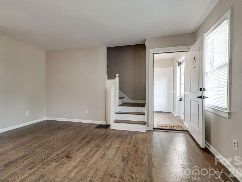 311 Wakefield Road, Charlotte, NC 28209.  MLS# CAR4432592, YatesRealty ID 55331. 