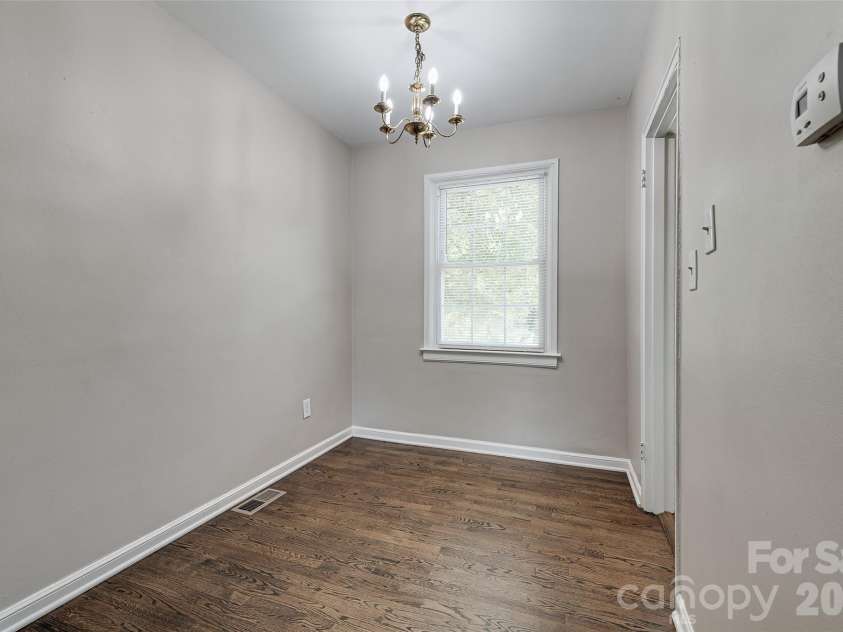 311 Wakefield Road, Charlotte, NC 28209.  MLS# CAR4432592, YatesRealty ID 55331. 
