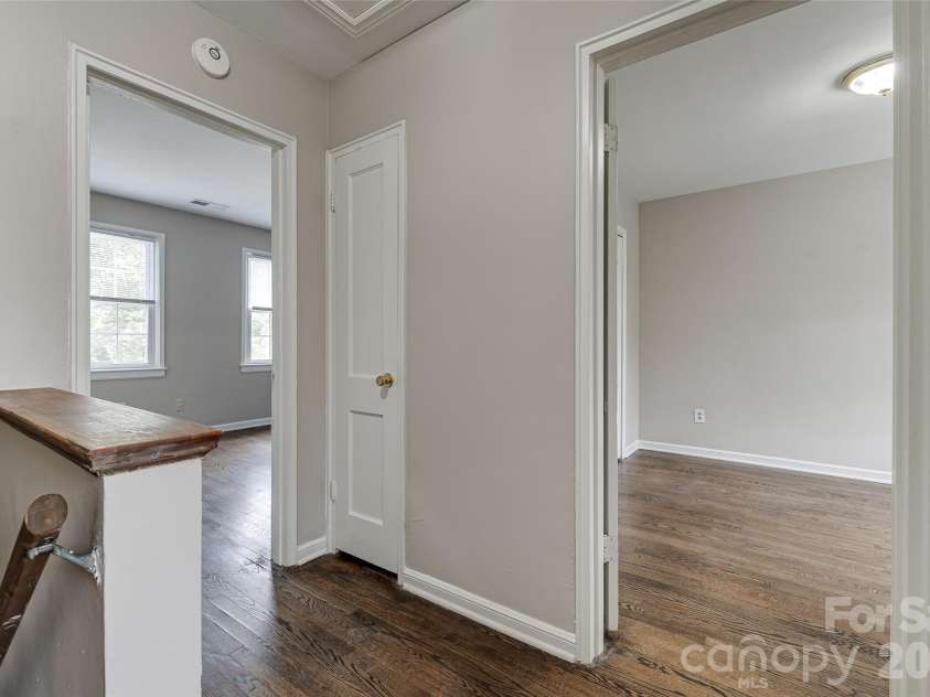 311 Wakefield Road, Charlotte, NC 28209.  MLS# CAR4432592, YatesRealty ID 55331. 