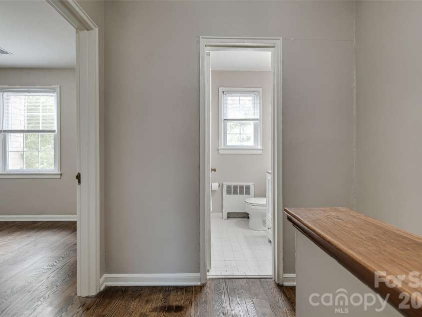 311 Wakefield Road, Charlotte, NC 28209.  MLS# CAR4432592, YatesRealty ID 55331. 