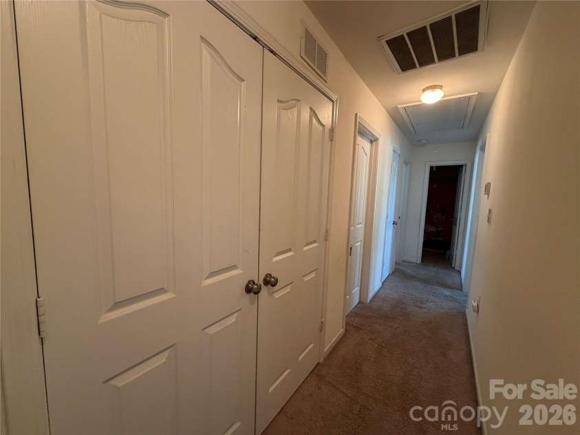 5608 Graypark Drive, Charlotte, NC 28269.  MLS# CAR4431769, YatesRealty ID 55336. 