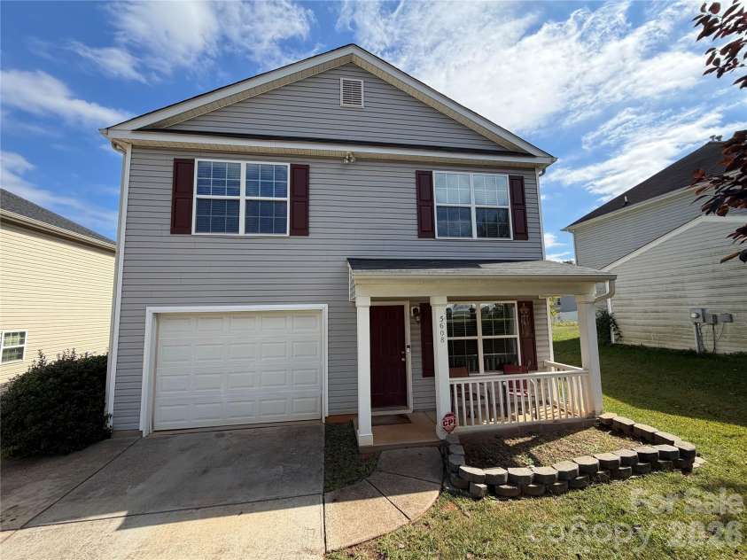5608 Graypark Drive, Charlotte, NC 28269.  MLS# CAR4431769, YatesRealty ID 55336. 