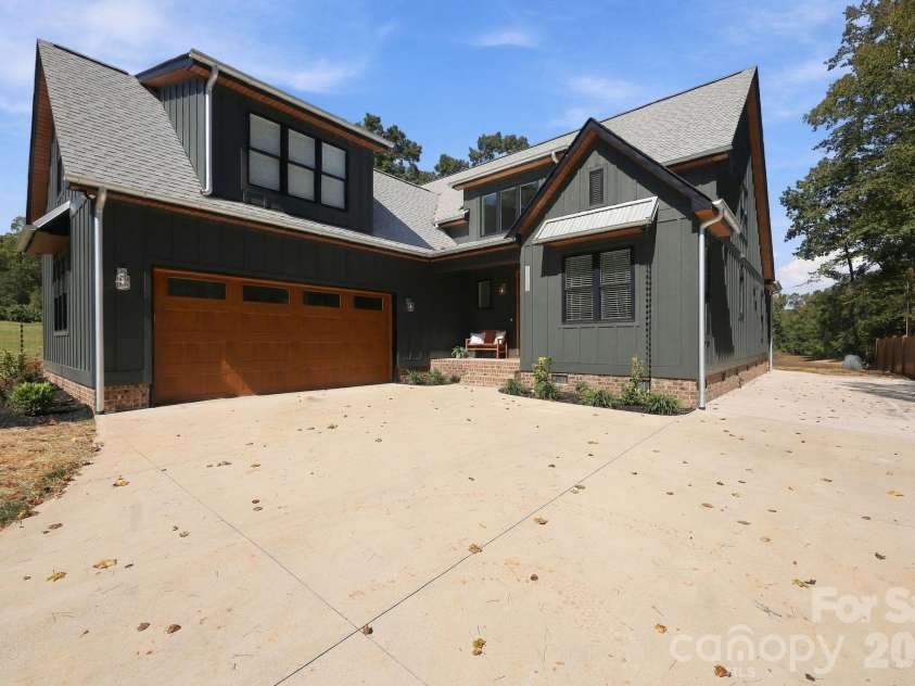 1045 Freshwater Lane, Salisbury, NC 28146.  MLS# CAR4424934, YatesRealty ID 55337. 