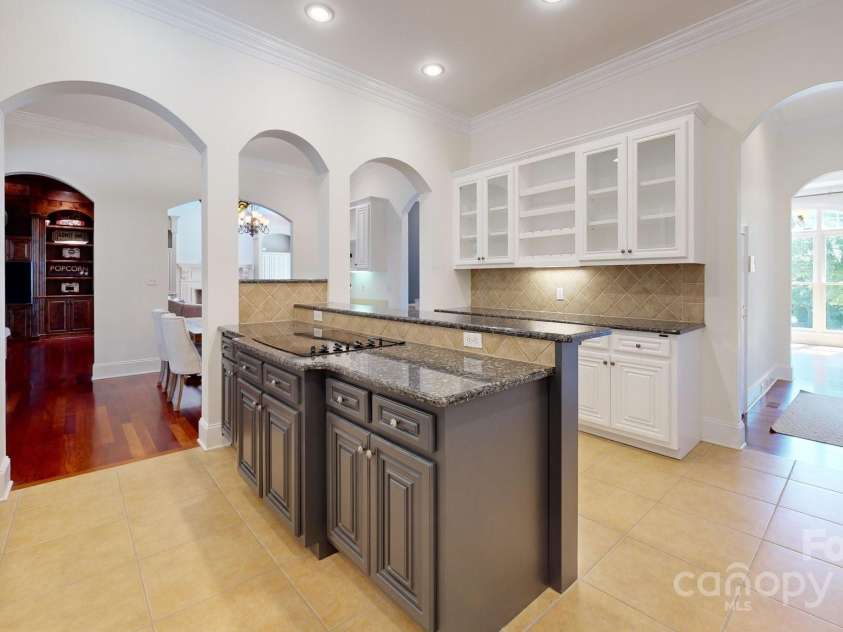 204 Knoxview Lane, Mooresville, NC 28117.  MLS# CAR4154084, YatesRealty ID 5534. Kitchen open to Living areas