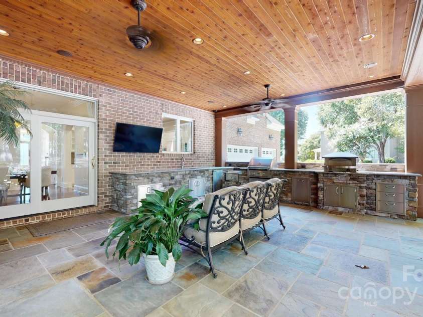 204 Knoxview Lane, Mooresville, NC 28117.  MLS# CAR4154084, YatesRealty ID 5534. Outdoor entertainment as it's best