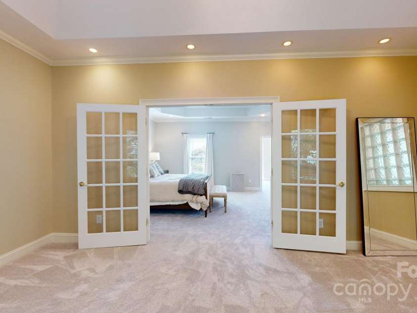 204 Knoxview Lane, Mooresville, NC 28117.  MLS# CAR4154084, YatesRealty ID 5534. Primary flex space 2