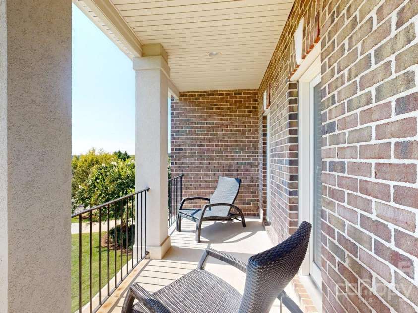 204 Knoxview Lane, Mooresville, NC 28117.  MLS# CAR4154084, YatesRealty ID 5534. Primary suite balcony