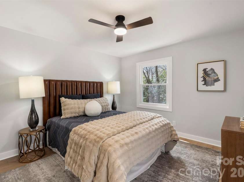 4935 Kistler Avenue, Charlotte, NC 28205.  MLS# CAR4359391, YatesRealty ID 5534. 