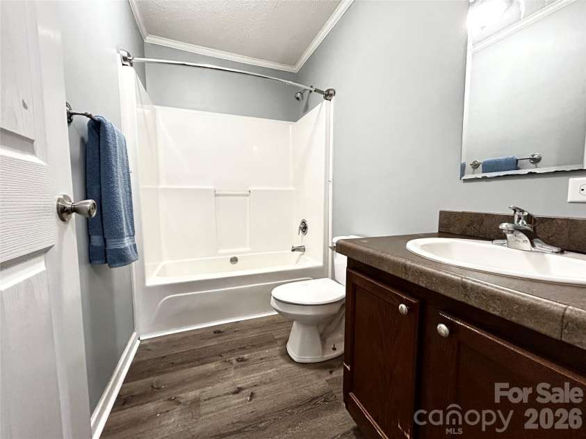 224 Pete Luther Road, Candler, NC 28715.  MLS# CAR4432613, YatesRealty ID 55340. Guest Bath