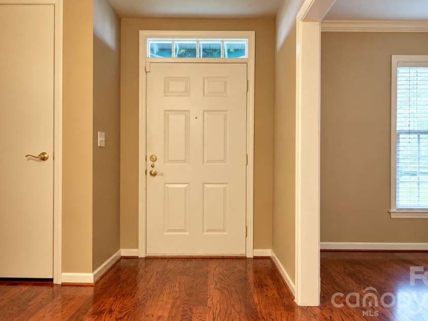 1225 Barden Road, Charlotte, NC 28226.  MLS# CAR4432640, YatesRealty ID 55341. 