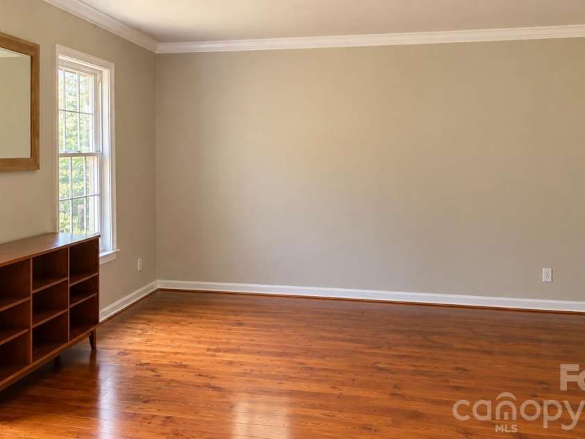 1225 Barden Road, Charlotte, NC 28226.  MLS# CAR4432640, YatesRealty ID 55341. 