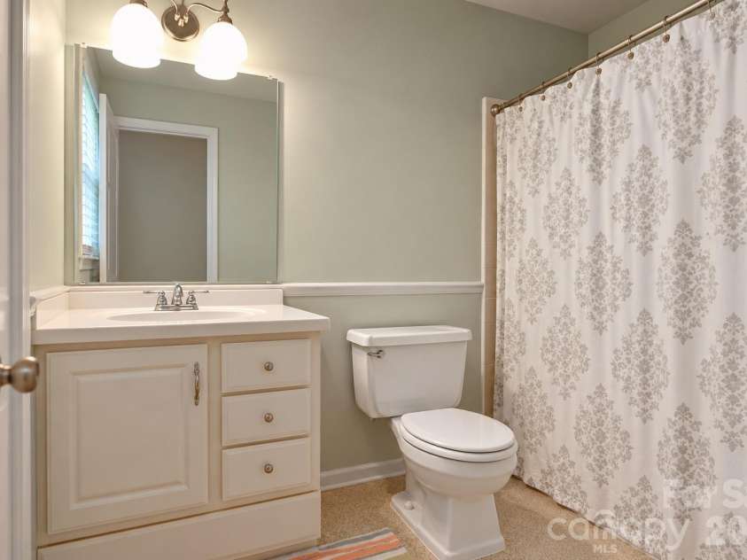 1225 Barden Road, Charlotte, NC 28226.  MLS# CAR4432640, YatesRealty ID 55341. 