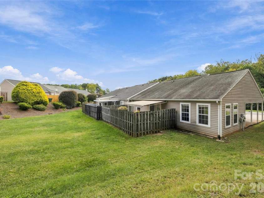 1001 Old Chestnut Way, Cramerton, NC 28032.  MLS# CAR4431972, YatesRealty ID 55342. Back side of unit