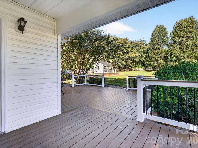108 Duval Court, Mooresville, NC 28117.  MLS# CAR4432429, YatesRealty ID 55343. 