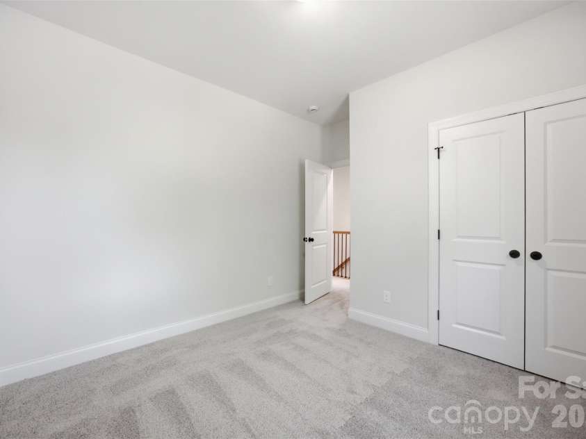 603 Coulwood Drive, Charlotte, NC 28214.  MLS# CAR4432309, YatesRealty ID 55346. 