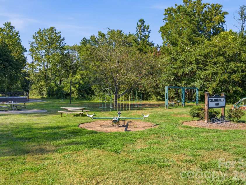 603 Coulwood Drive, Charlotte, NC 28214.  MLS# CAR4432309, YatesRealty ID 55346. 