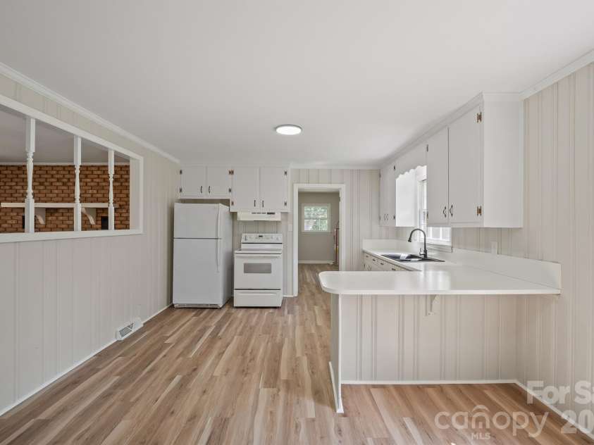 2530 Arnold Drive, Monroe, NC 28110.  MLS# CAR4432461, YatesRealty ID 55347. 