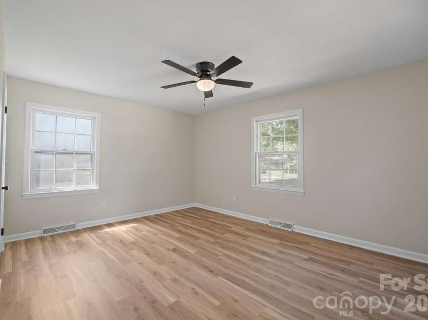 2530 Arnold Drive, Monroe, NC 28110.  MLS# CAR4432461, YatesRealty ID 55347. 