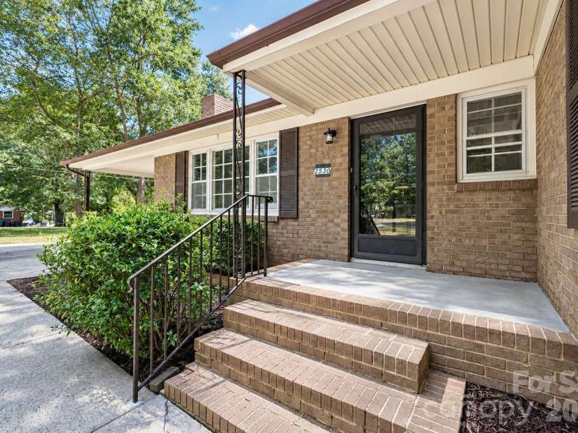 2530 Arnold Drive, Monroe, NC 28110.  MLS# CAR4432461, YatesRealty ID 55347. 