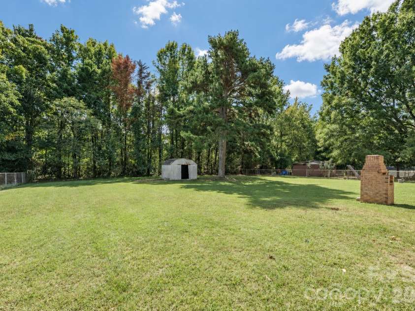 2530 Arnold Drive, Monroe, NC 28110.  MLS# CAR4432461, YatesRealty ID 55347. 