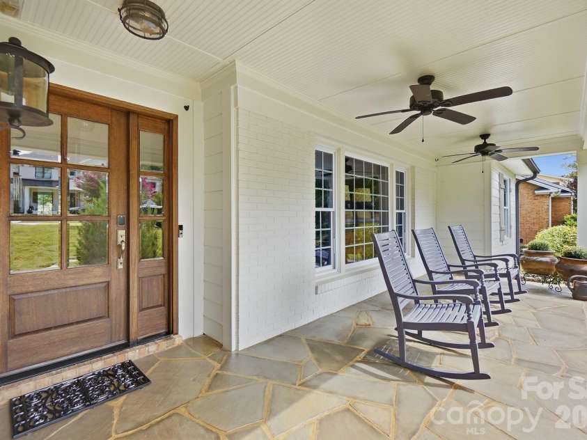 4315 Emory Lane, Charlotte, NC 28211.  MLS# CAR4432596, YatesRealty ID 55348. Front porch