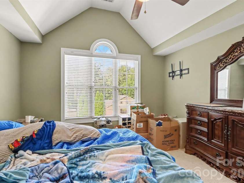1233 Waterford Road, Lincolnton, NC 28092.  MLS# CAR4432232, YatesRealty ID 55349. 