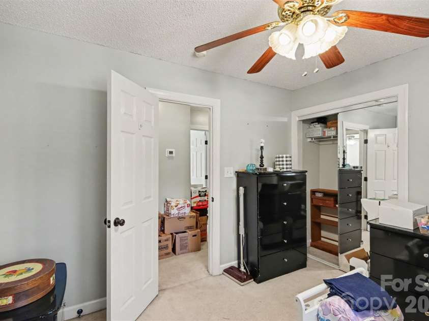 1233 Waterford Road, Lincolnton, NC 28092.  MLS# CAR4432232, YatesRealty ID 55349. 
