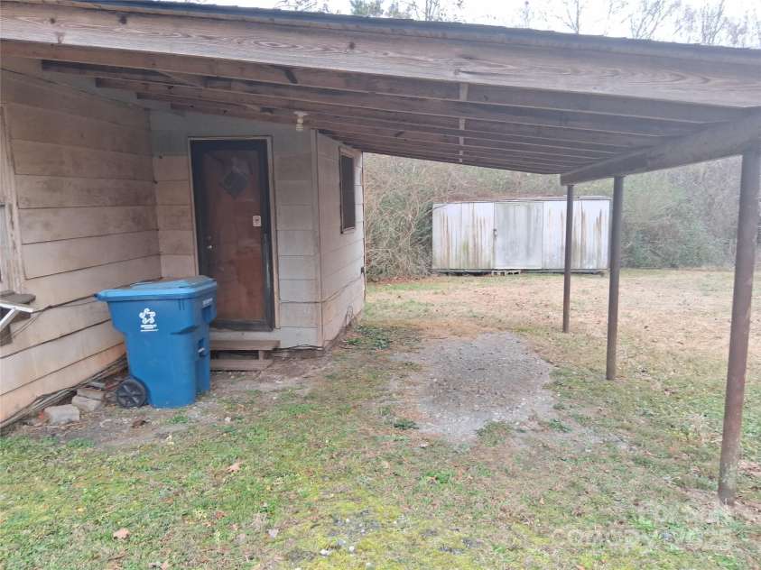 111 Parmer Street, Forest City, NC 28043.  MLS# CAR4331619, YatesRealty ID 5535. 
