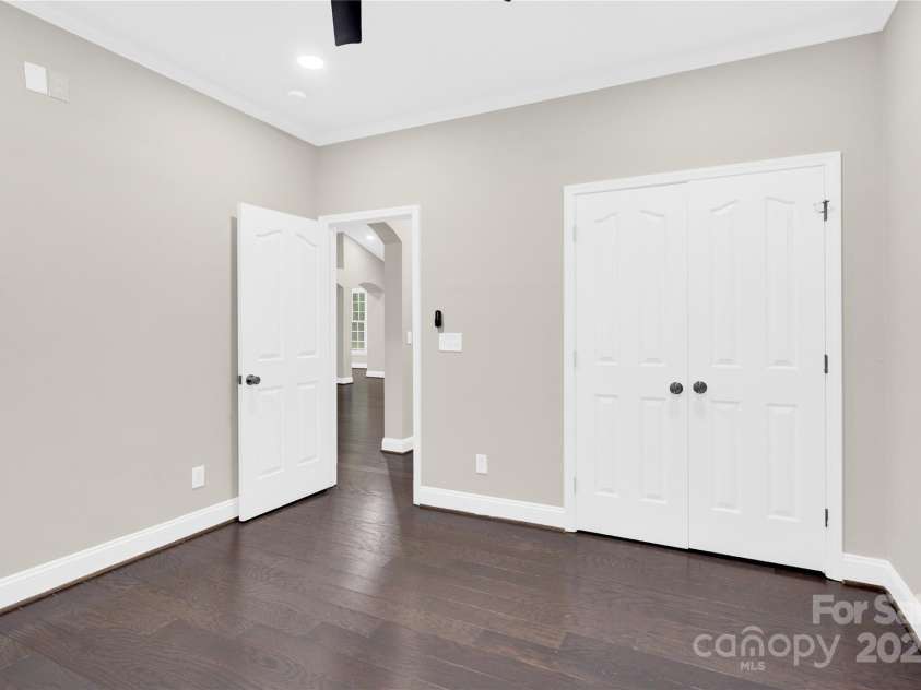 6520 White Pine Lane, Charlotte, NC 28262.  MLS# CAR4240648, YatesRealty ID 5535. 