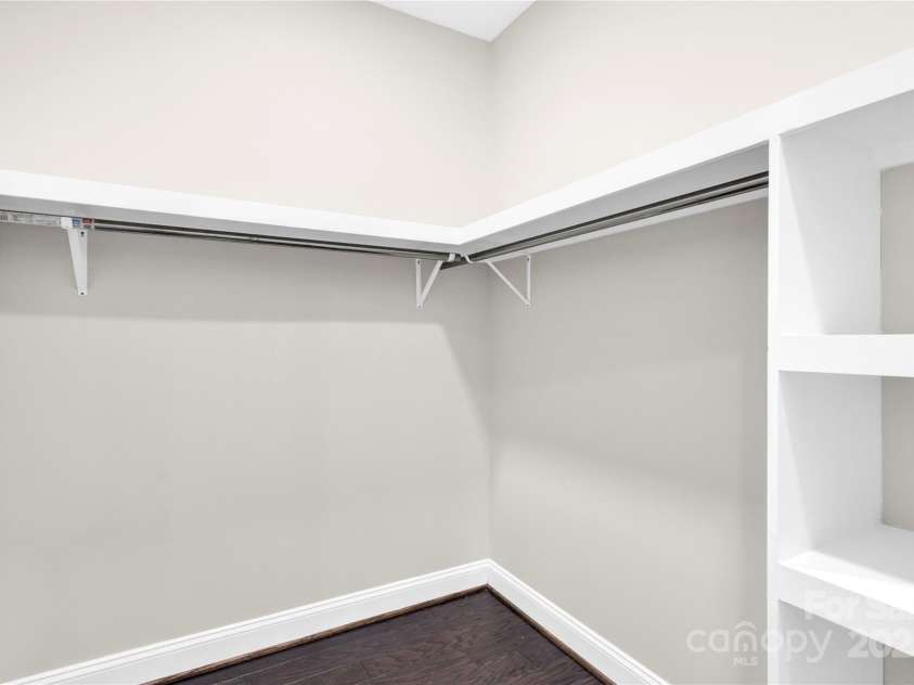 6520 White Pine Lane, Charlotte, NC 28262.  MLS# CAR4240648, YatesRealty ID 5535. 