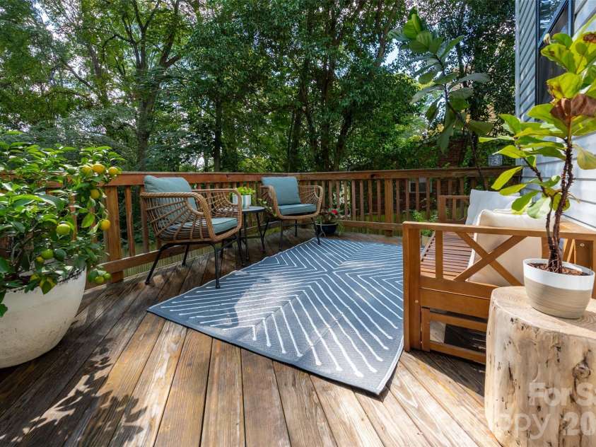 3200 Cosby Place, Charlotte, NC 28205.  MLS# CAR4432127, YatesRealty ID 55350. 