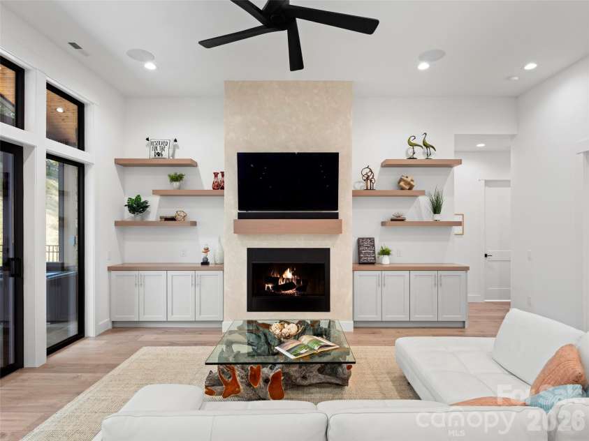 415 Big Hill Drive, Arden, NC 28704.  MLS# CAR4431887, YatesRealty ID 55353. 